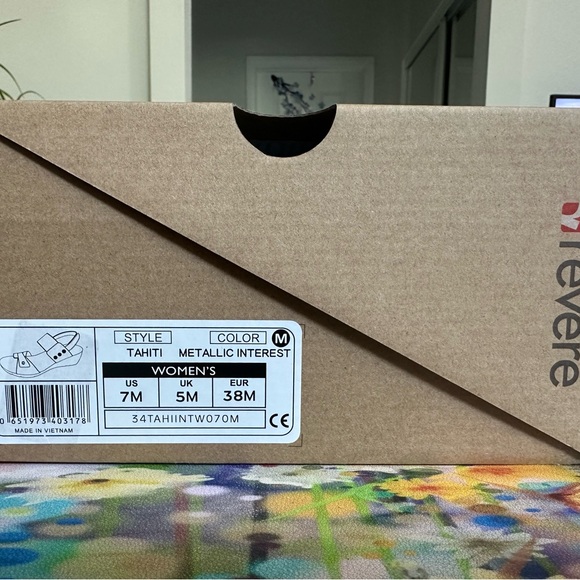 NEW - Revere Tahiti Backstrap Wedge Sandal White & Gold Metallic Shoes - Size 7M - Picture 5 of 6